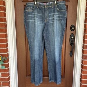 Lane Bryant Venezia 24 Distressed Blue Denim Jeans NWT